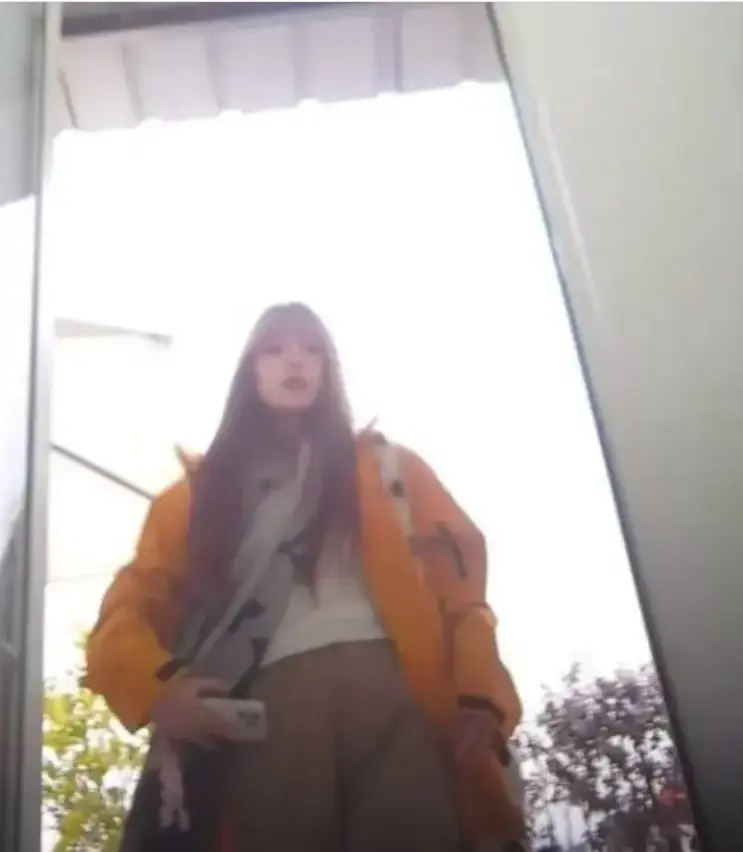 木木同学《抖音木木》岛遇写真集下载-椰林沙滩主题242P30V高清资源-百度网盘无广告在线观看-《抖音木木》木木同学