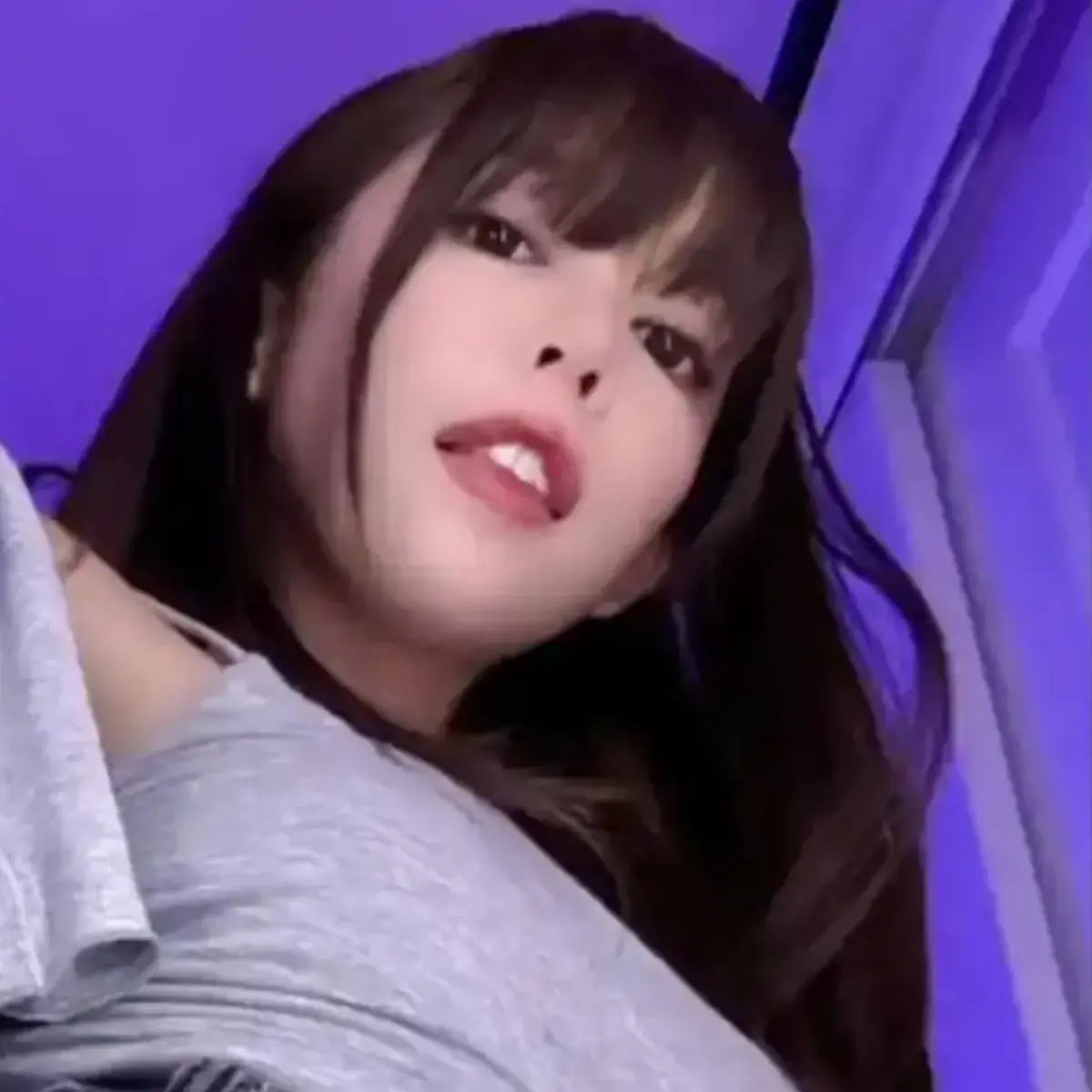 《绯红小猫KittyKum》高清无删减完整版 - 绯红小猫KittyKum全集1080P在线观看 - 高清免费播放资源VS影视