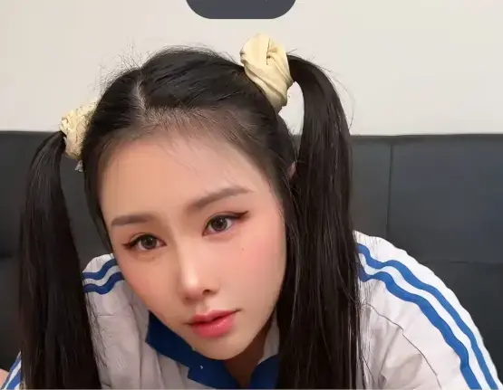 汐梦瑶新剧《火鸡面》全集免费在线观看-无删减完整版火鸡面剧情高清播放-汐梦瑶演绎火鸡面三部曲-中文版无广告全集在线看火鸡面
