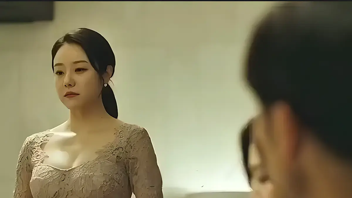 《漂亮的保姆》1080P高清无删减版免费观看-韩国伦理剧小保姆与男主人禁忌之恋-完整版正片在线播放