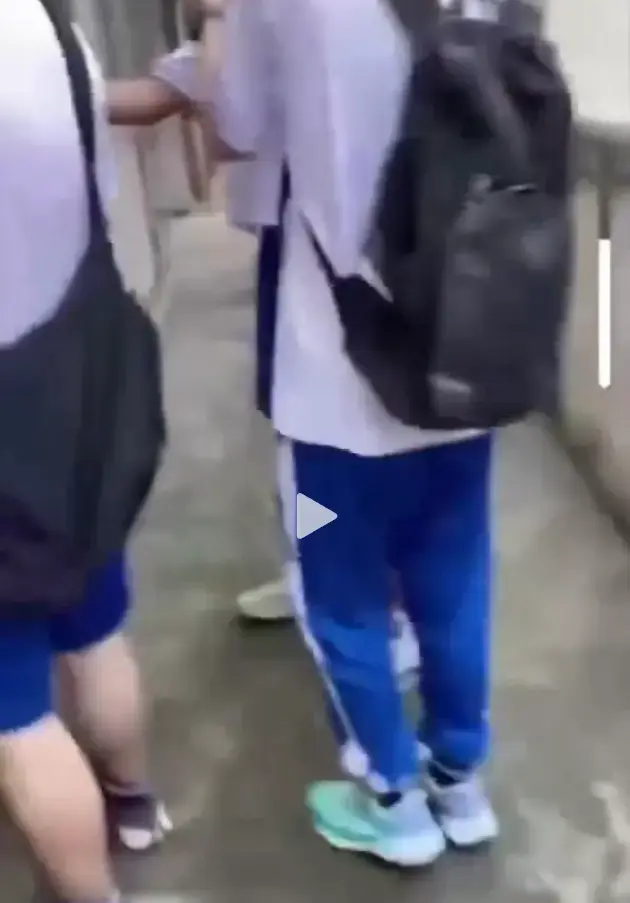 《大昌市第七中学鬼敲门》HD高清无广告播放-昌七中鬼敲门事件全集-恐怖实录《大昌市第七中学鬼敲门》未删减资源